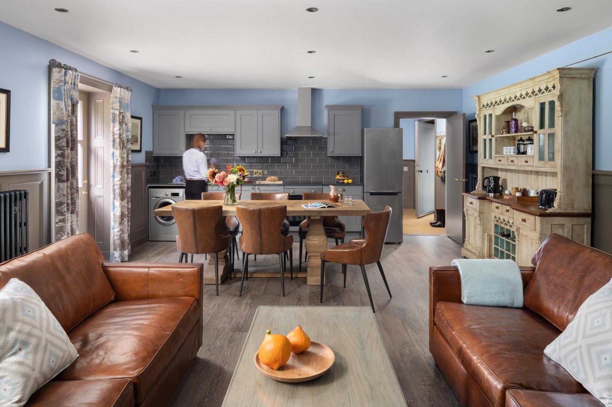Meikleour Arms Hotel & Restaurant מראה חיצוני תמונה