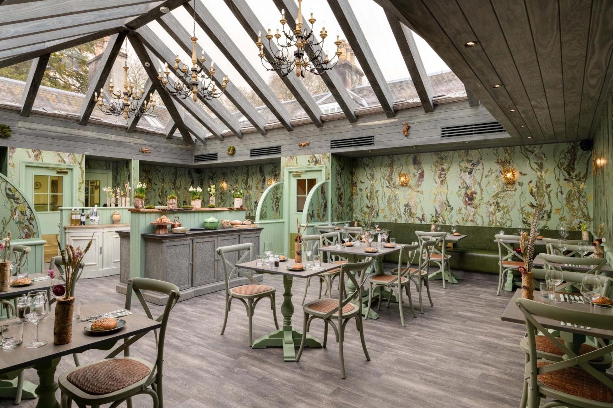 Meikleour Arms Hotel & Restaurant מראה חיצוני תמונה